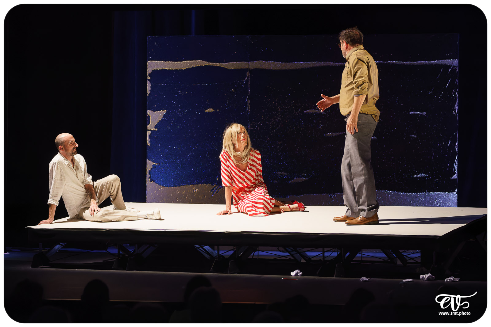 HISTOIRE D'AMOUR (DERNIERS CHAPÎTRES) - CIE LE TALON ROUGE